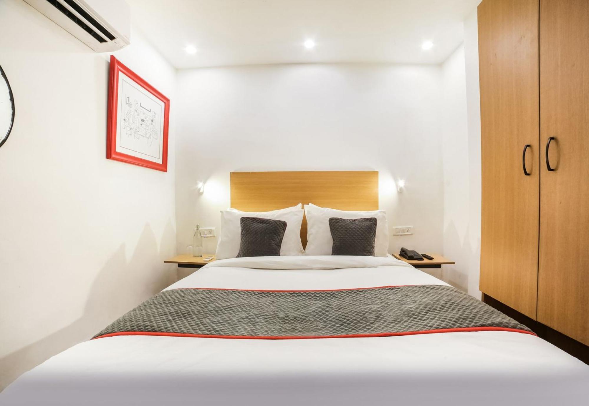 Super Hotel O Nawada Metro Delhi  Exteriör bild